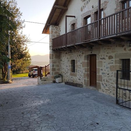 Erandio Bilbao Nature With Parking By Aston Rentals מראה חיצוני תמונה