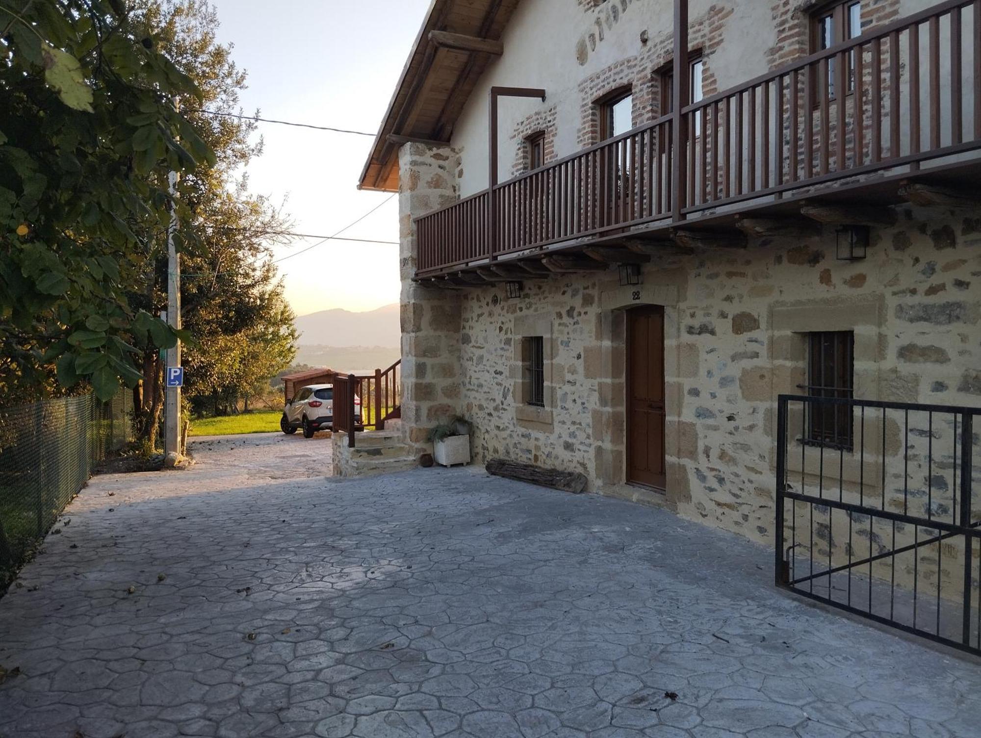 Erandio Bilbao Nature With Parking By Aston Rentals מראה חיצוני תמונה